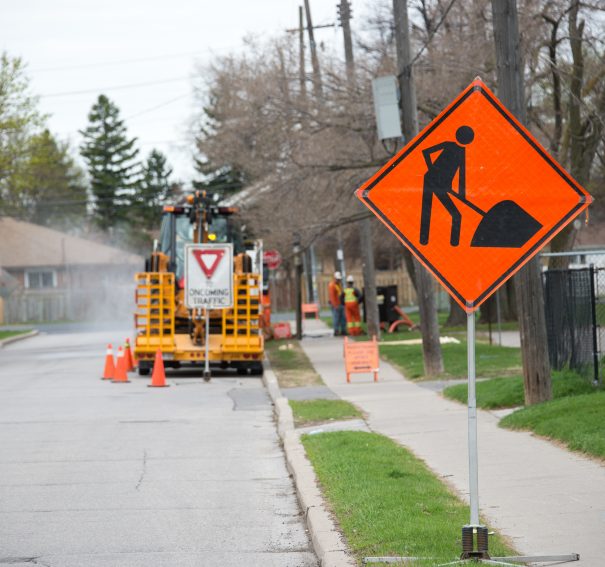 What Is The Importance Of Safety Signs At Construction Sites?