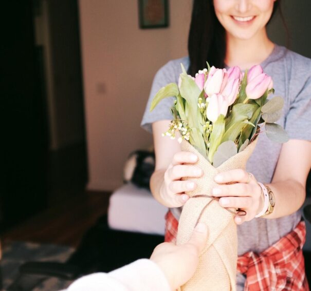 Show Your Love To Your Partner By Spending The Glowing Flower